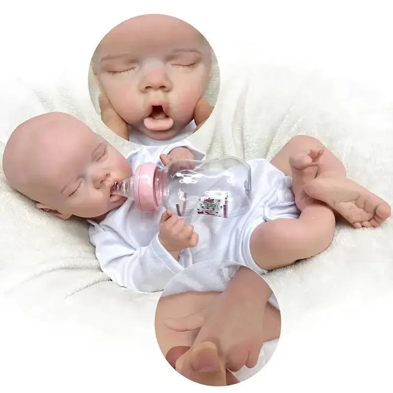Bambola reborn bocca aperta occhi chiusi 45cm 100% silicone