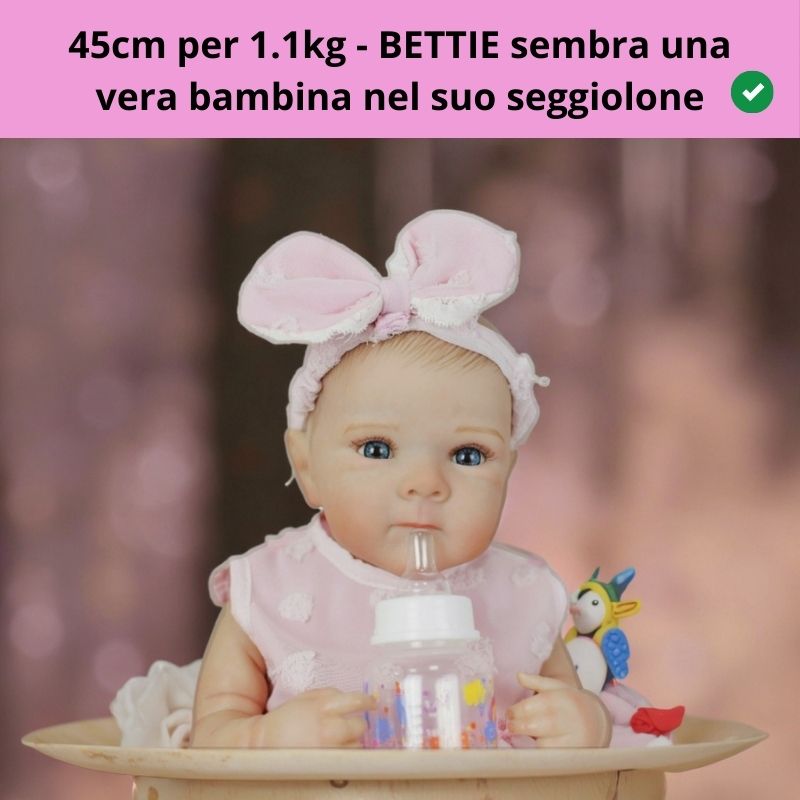 bambola-reborn-che-sembra-una-bimba-vera-nel-suo-seggiolone / bébé-reborn-qui-ressemble-a-une-vraie-petite-fille-dans-sa-chaise-haute
