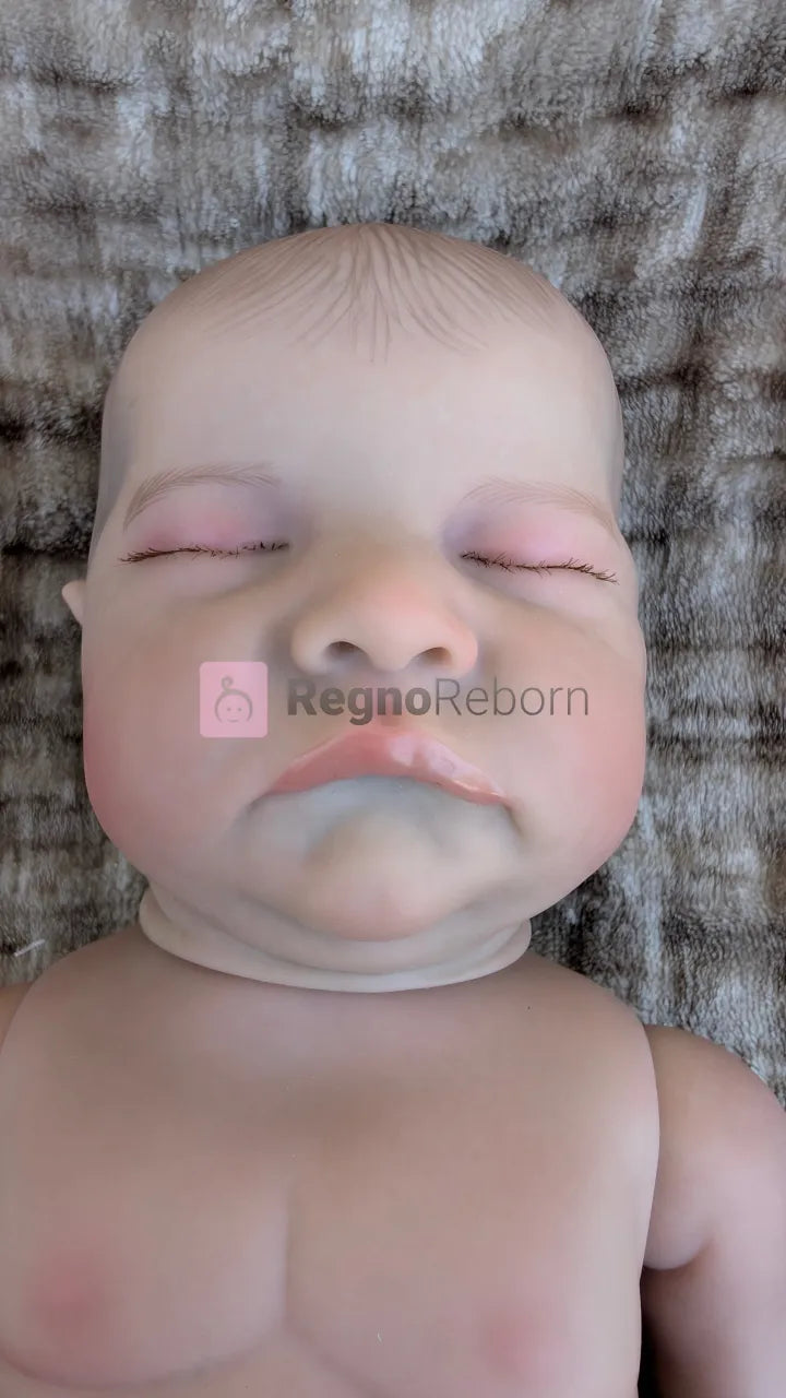 bambola-reborn-che-si-morde-le-labbra-come-un-neonato