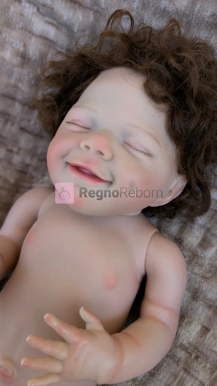 viso-bambola-reborn-che-sorride-con-capelli-impiantati