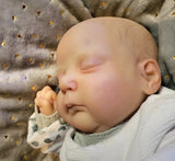 Bambola neonato reborn addormentata Nevahe by Cassie Brace