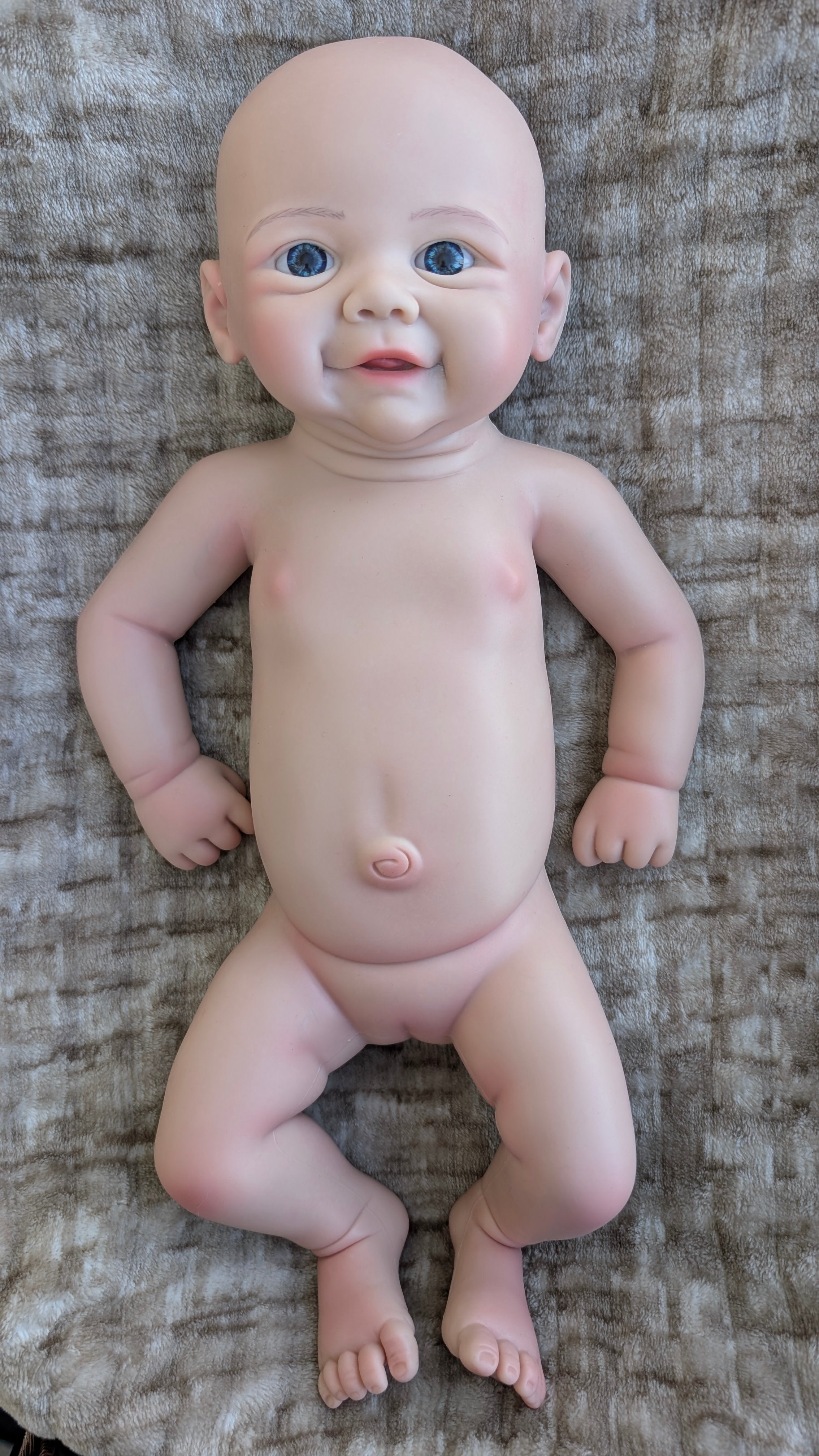 bambola-reborn-45cm-nuda-anatomicamente-corretta-parte-intimi-femminile-vista-frontale