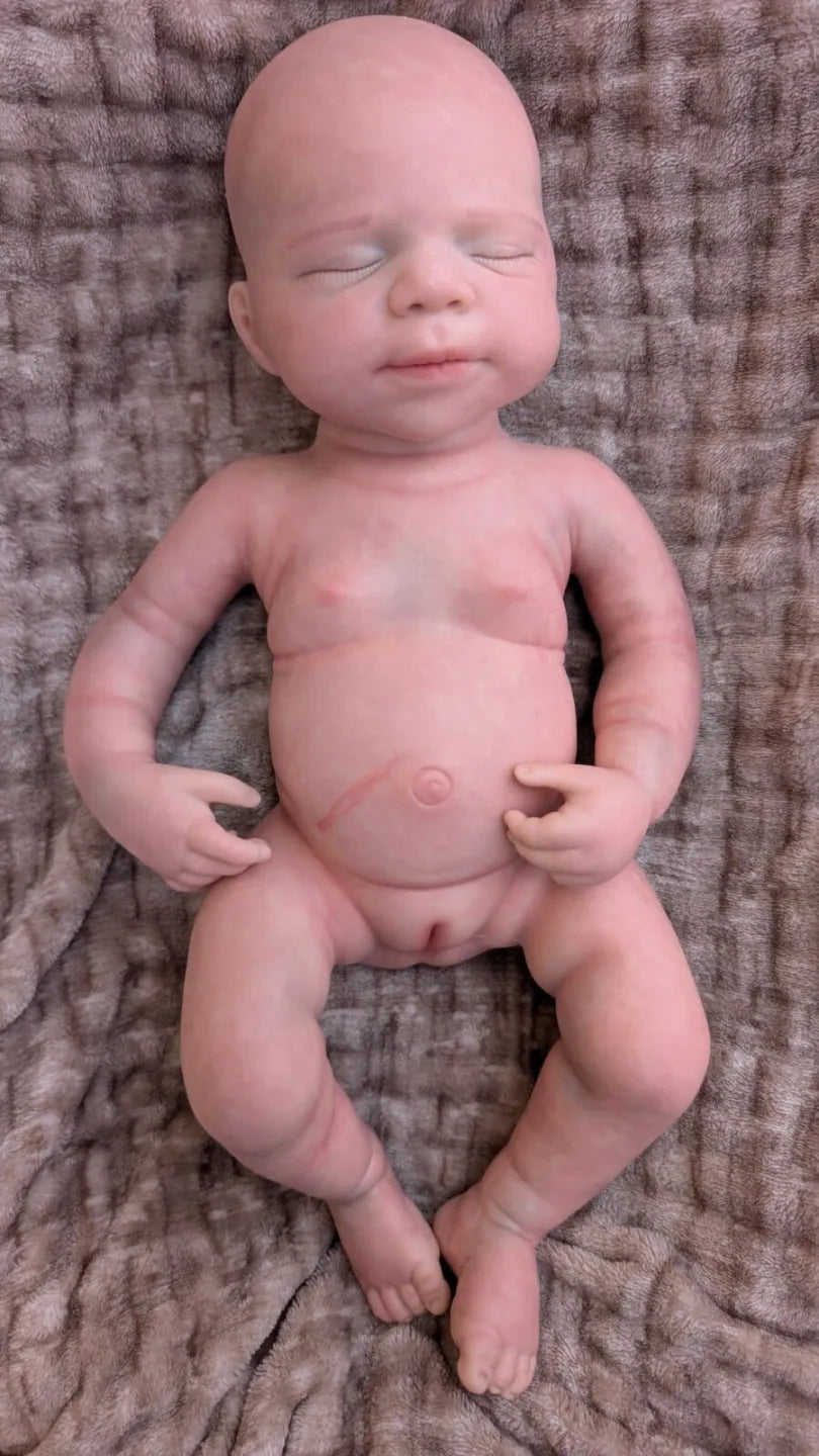 bambola reborn realistica nuda anatomicamente corretta con gli parte intimi femminili - vista frontale