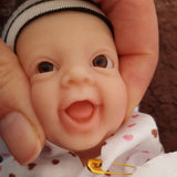 neonato reborn femmina occhi aperti 