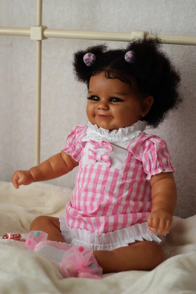 Bambola reborn toddler Maddie by Bonnie Brown / grande bambola reborn di colore nero