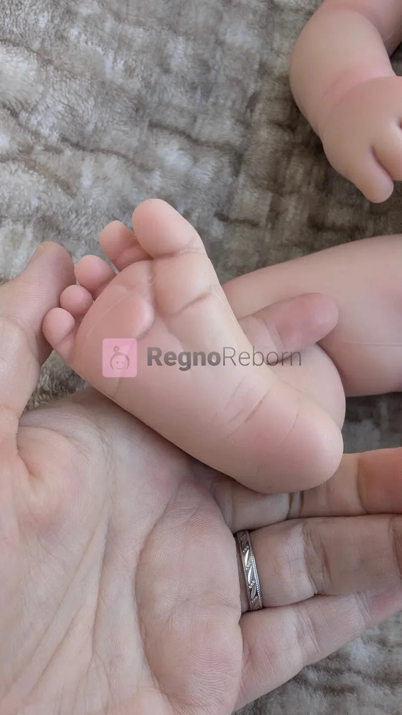 neonato-reborn-45cm-pieghe-pianta-piede