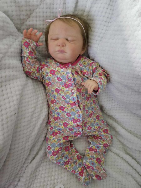 Reborn baby dolls Demi by Phil Donnelly