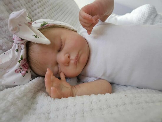 Reborn baby dolls Demi by Phil Donnelly